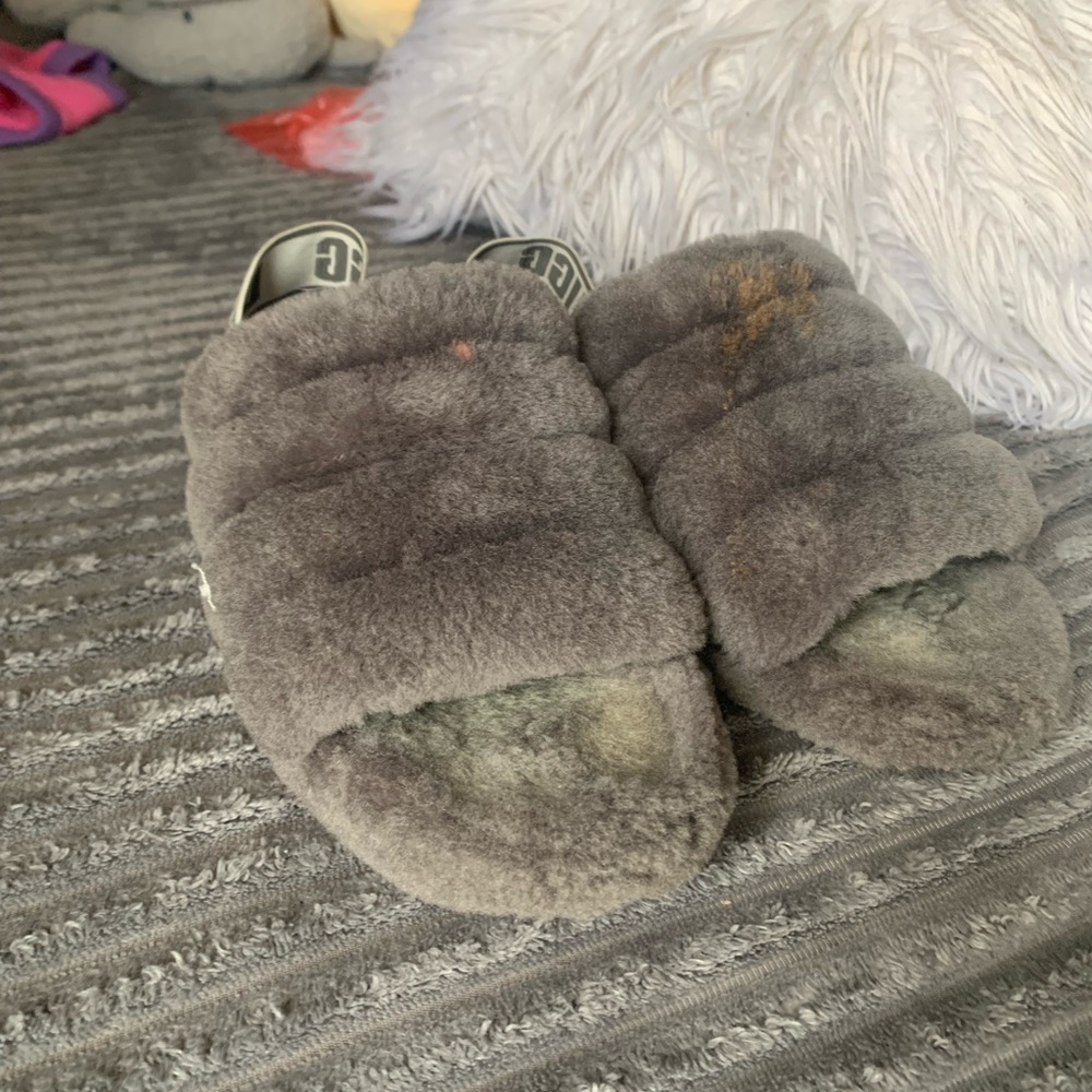 Fluff yea ugg slides - Picture 4 of 4